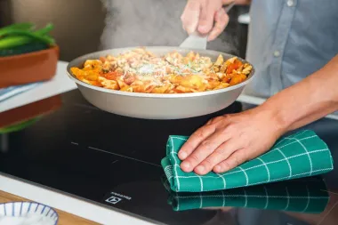 Kako biti energetski učinkovit u kuhinji (i pri tome uštedjeti novac)