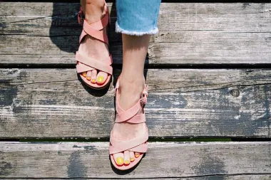 Omiljeni ljetni komadi obuće koji zovu na plažu