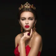 Odaberite krunu i otkrijte koje tajno značenje ona ima za vaš život!