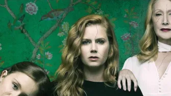 Amy Adams u ulozi novinarke u HBO seriji "Oštri predmeti"