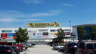Najnoviji trend –Zgrade diljem Hrvatske omotane u platno?