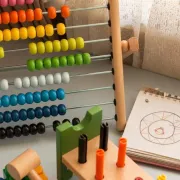 5 razloga zašto djeci trebaju edukativne igračke