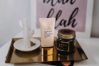 Test zona: Estée Lauder Double Wear Light tekući puder