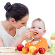 Super recepti za zdrave juhe i kašice za bebe