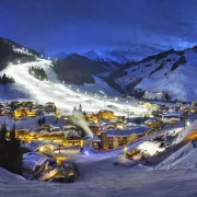 Zabavna zima u skijaškom cirkusu Saalbach