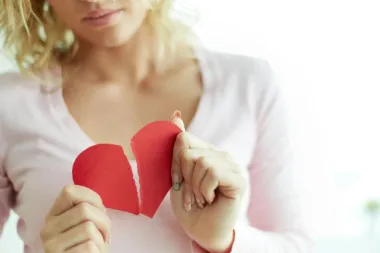 5 koraka koji će ti pomoći da lakše 'preživiš' prekid