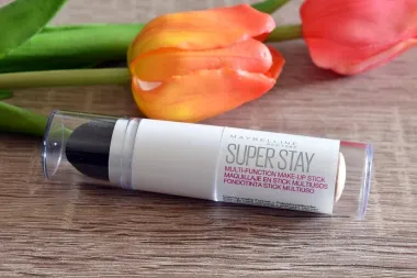 Test zona: isprobali smo novi Maybelline SuperStay Stick