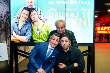 Održana nesvakidašnja premijera - 'Ufuraj se i pukni' oduševio publiku