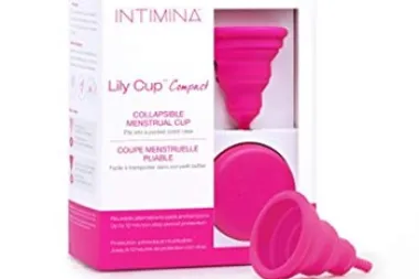 Poklanjamo Intimina Lily Cup Compact menstrualnu čašicu
