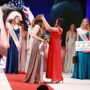 Zagreb je dobio novu kraljicu - Nedu Vekić
