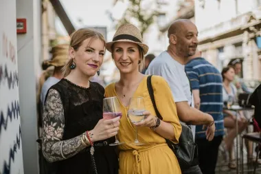 Odlična urbana glazba, fina spiza & ljetna super vibra, može li bolje?