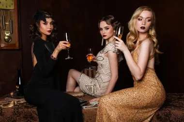 Moderni outfiti slavnih inspirirani klasičnim divama