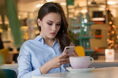 Kako se riješiti ovisnosti o mobitelu u 5 koraka
