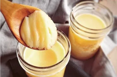 Jesi li čula za ghee? Sličan je maslacu, ali navodno i zdraviji