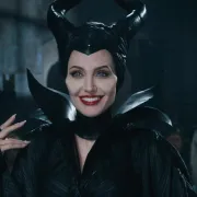 Kao naručeno za Halloween: Znamo koji ruž Angelina Jolie nosi u Zluradi