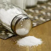 Trikovi sa soli koji ti mogu svakodnevno pomoći