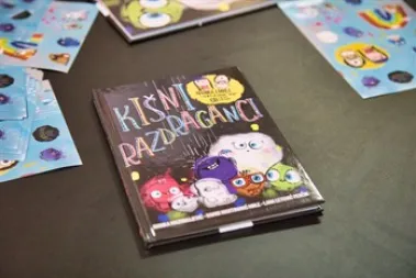 Ivanka i Mrle: Kišni razdraganci (slikovnica + CD)