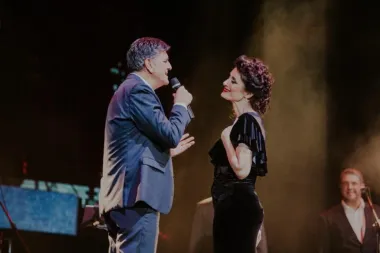 Klapa Rišpet emotivnim nastupom očarala punu Spaladium Arenu. Pridružile im se i Doris Dragović i Zorica Kondža