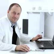 Dr. Staničić nam je objasnio koja je razlika između hipotireoze i hipertireoze te kako prepoznati simptome