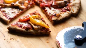Napravi najzdraviju pizzu ikada - fina, hrskava i paleo