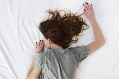 Budiš se pospana? Evo kako zvuk tvog alarma utječe na buđenje