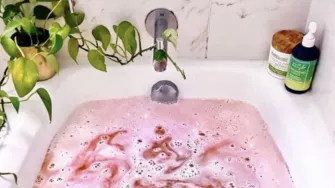 Idealno vrijeme za DIY spa tretmane: Počasti se ovim proizvodima i uživaj u relaksirajućoj atmosferi svog doma