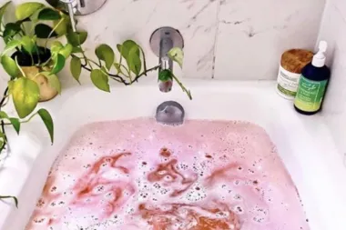 Idealno vrijeme za DIY spa tretmane: Počasti se ovim proizvodima i uživaj u relaksirajućoj atmosferi svog doma