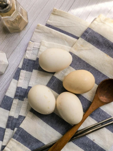 Ne znate &scaron;to s kuhanim jajima nakon Uskrsa? Imamo recepte i ideje koje će vas odu&scaron;eviti