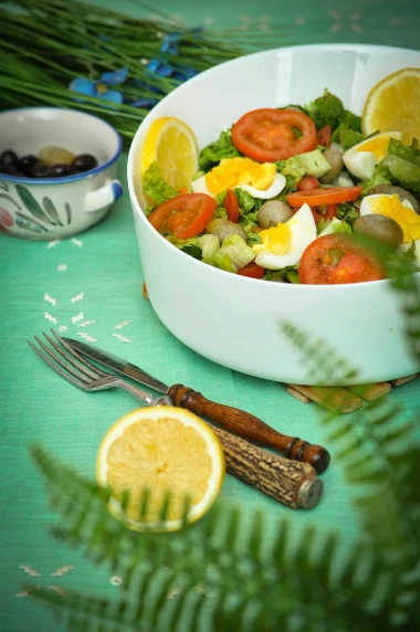 Ne znate &scaron;to s kuhanim jajima nakon Uskrsa? Imamo recepte i ideje koje će vas odu&scaron;eviti