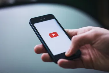Kako se odjaviti s YouTube kanala