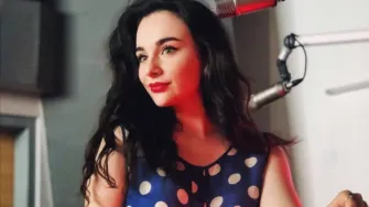 Turbofolk s twistom: Ova mlada dama uspjela je spojiti nespojivo - cajke i poeziju