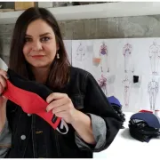 #podrzidomace- Dizajnerica Jasmina Arnautović umjesto kaputa i odijela trenutačno šije posebne zaštitne maske