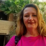 Zrinka ima 47 godina i lavica je koja je pobijedila rak jajnika. Ispričala nam je svoju priču i kako je išao njezin put oporavka