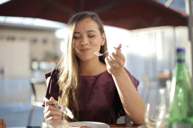 Jesi li već čula za neuronutricionizam, znanost o hrani za bolje raspoloženje i zdrav mozak? Nutricionistkinja nam je objasnila sve o tome