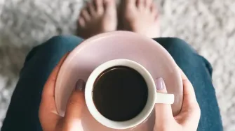 Znaš li koje je najbolje vrijeme za kavu? Nije odmah ujutro jer te onda može uspavati umjesto razbuditi