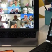 Znate li kako instalirati zoom na laptopu?