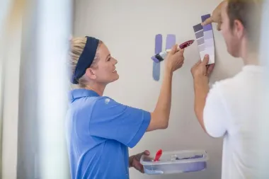 Želiš napraviti makeover zidova? Provjerili smo koje boje bi trebala izabrati za spavaću sobu, a koje za druge prostorije u stanu