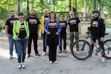Udruga Nismo same ima novu akciju: Kupnjom majice ili CD-a doniraj za prijevoz žena na kemoterapiju