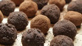 Ukusne i zdrave, ove sirove praline odličan su slatki međuobrok za energiju