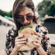 Svaki horoskopski znak ima svoj idealan 'cheat meal'. Saznaj koji je tvoj