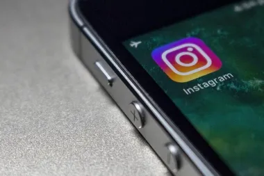 Kako poslati zahtjev za poruku na Instagramu?
