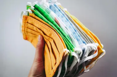 Zaštitna maska za lice može biti odličan modni detalj. Kakva je za tebe po tvom horoskopskom znaku