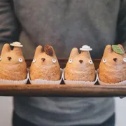 Ova slastičarnica u potpunosti je posvećena Ghibli crtićima: Bi li ti probala Totoro slatkiše?