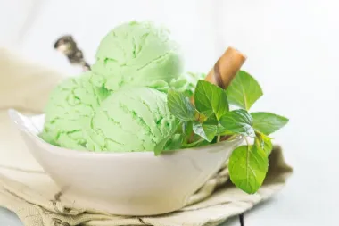 Imamo recept za osvježavajući matcha sladoled - hit desert ljeta