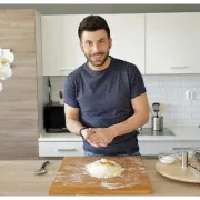 Savršena za piknik, ali i ručak : donosimo ti recept za ukusnu mesnu pitu našeg food blogera