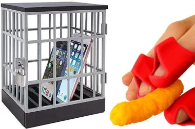 Od kaveza za mobitele do špek flastera: 12 najčudnijih proizvoda na Amazonu koji se prodaju kao ludi