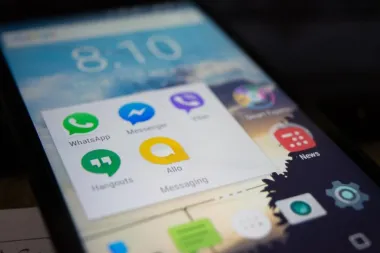Uradi sama: kako saznati tko te blokirao na messengeru?