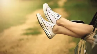 Kako se riješiti neugodnih uraslih dlačica: Imamo šest savjeta dermatologa