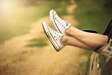 Kako se riješiti neugodnih uraslih dlačica: Imamo šest savjeta dermatologa