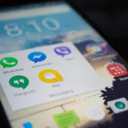 Kako izbrisati kontakt s Messengera?